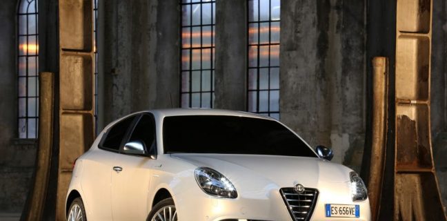 Alfa Romeo Giulietta 2014 White