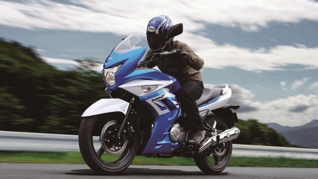 Motosiklet Fuarı 2015: Suzuki 