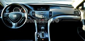 2012-Honda-Accord003