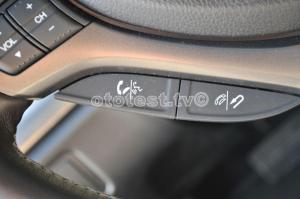 2012-Honda-Accord027