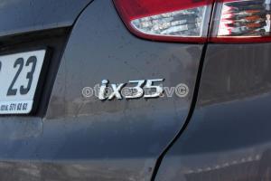 2012-Hyundai-ix36-16001
