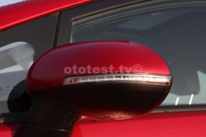 2012-Kia-Rio034