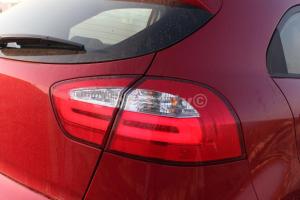 2012-Kia-Rio036