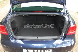 2012-VW-Passat013