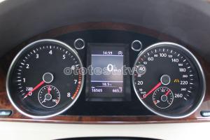 2012-VW-Passat022